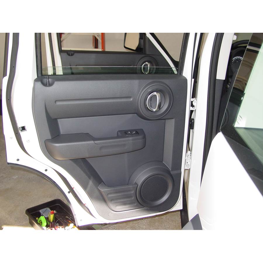 2009 Dodge Nitro Rear door speaker location