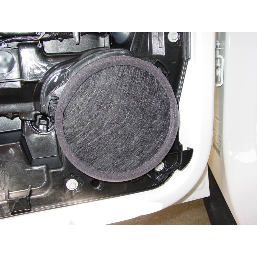2009 Dodge Nitro Rear door speaker