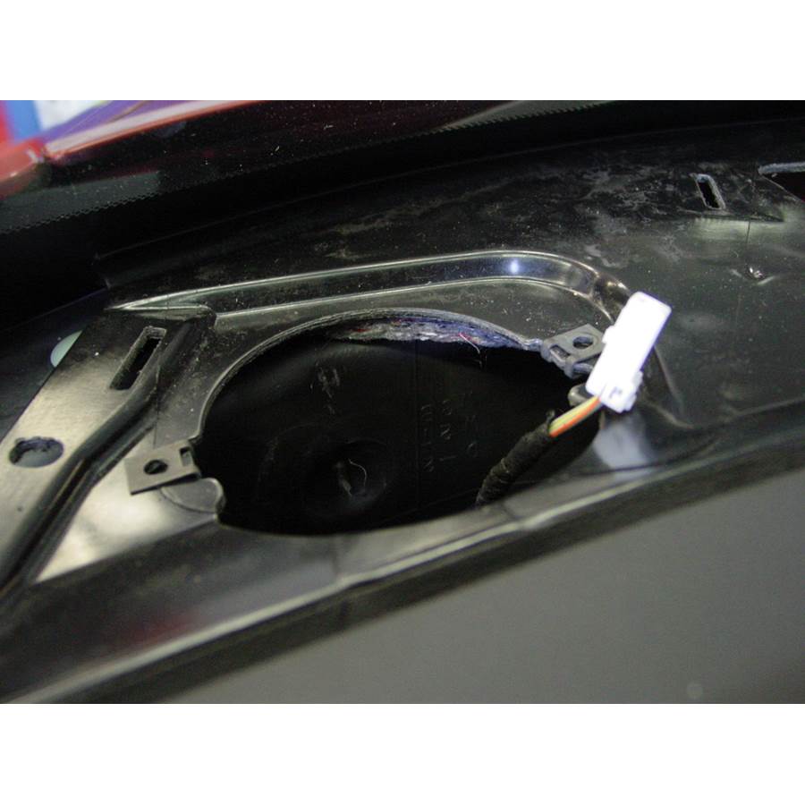 2006 Dodge Charger Dash speaker removed