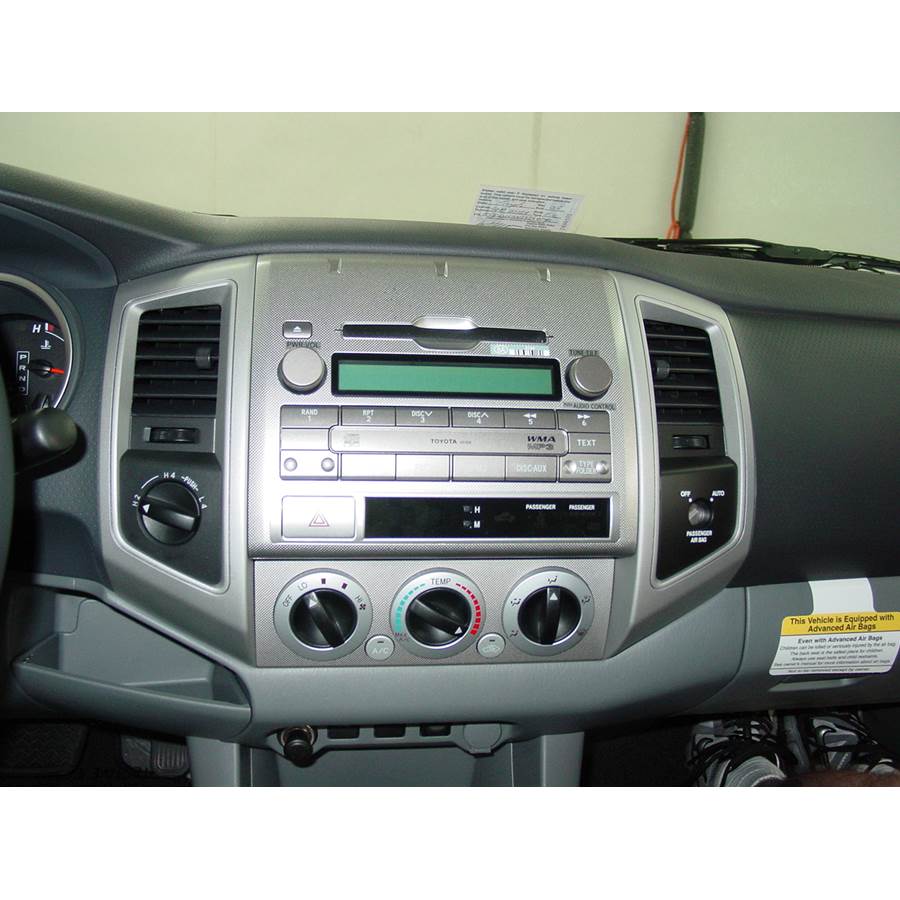 2011 Toyota Tacoma Factory Radio