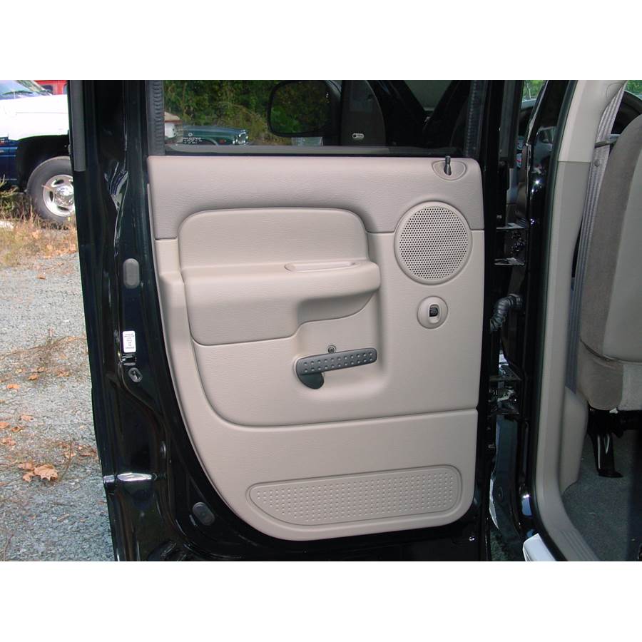 2002 Dodge Ram 1500 Rear door speaker location
