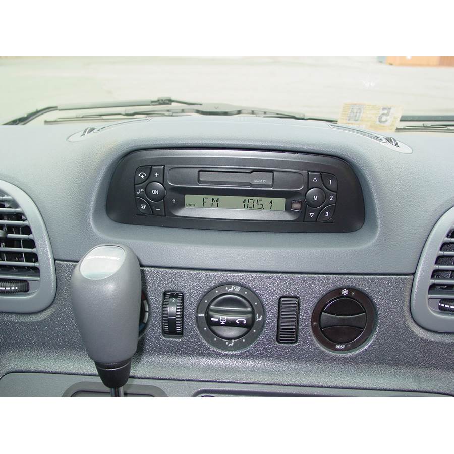 2003 Dodge Sprinter Factory Radio
