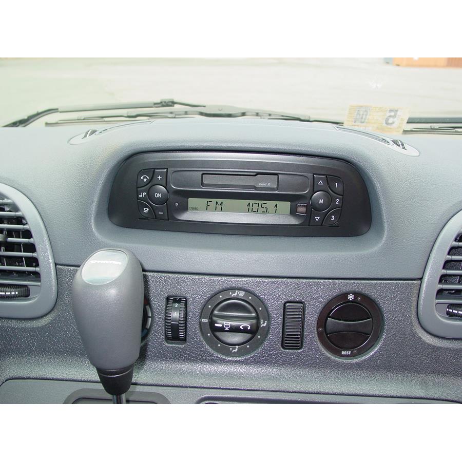 2006 Dodge Sprinter Factory Radio