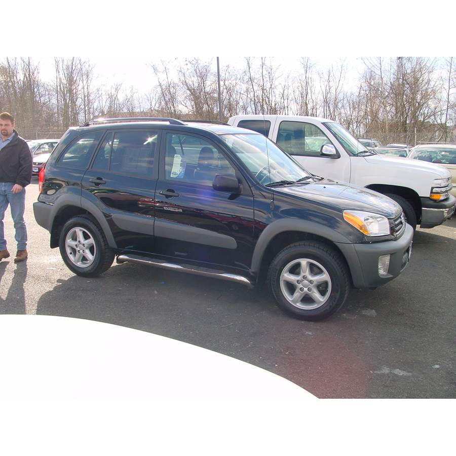 2001 Toyota RAV4 Exterior