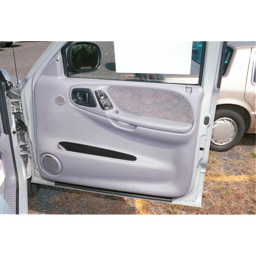 1997 Dodge Dakota Front door speaker location