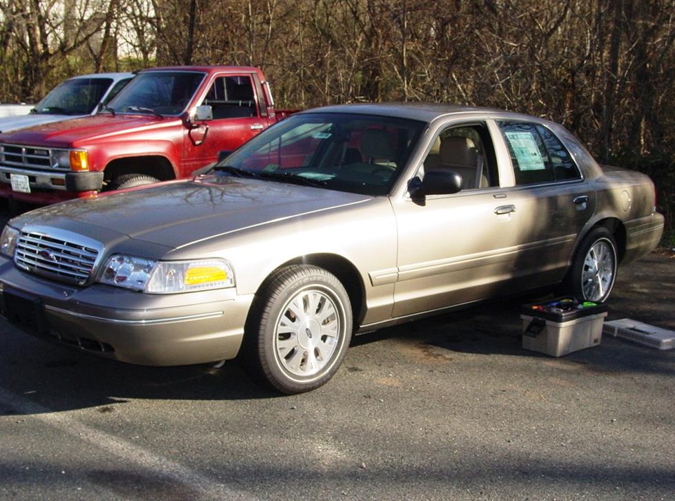 2010 crown victoria police interceptor tire size