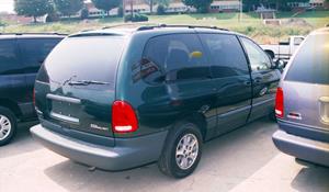 1996 Chrysler Town and Country Exterior