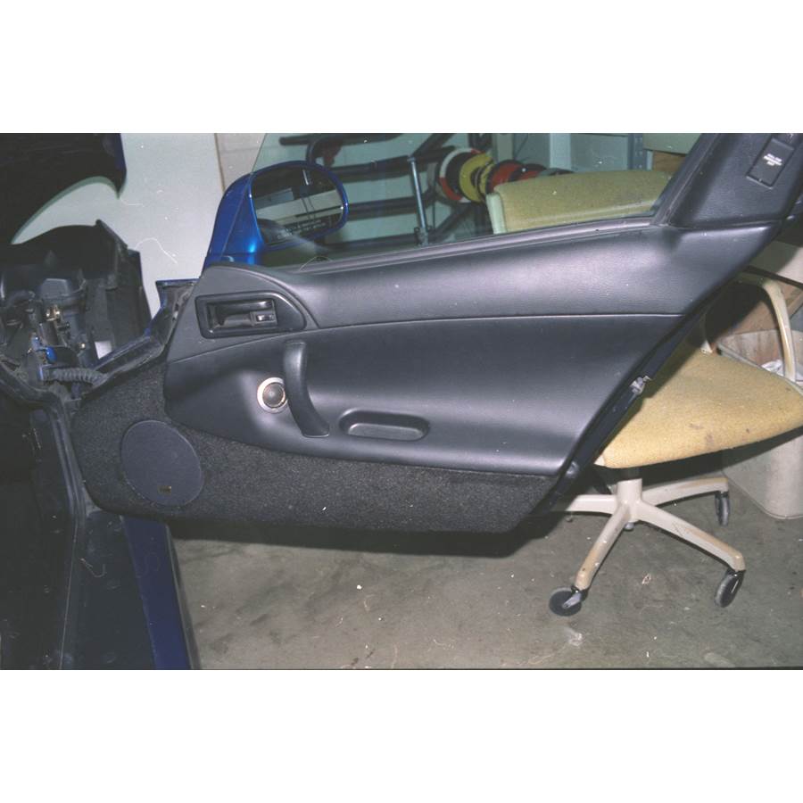 1997 Dodge Viper Front door speaker location