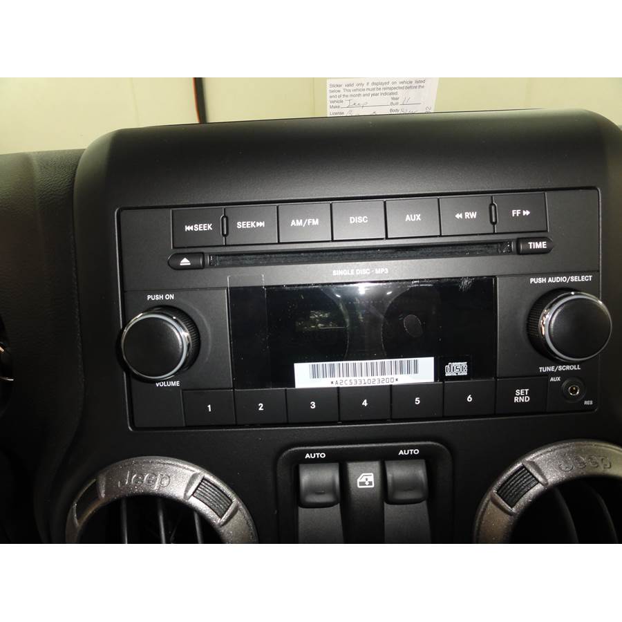 2011 Jeep Wrangler Unlimited Factory Radio