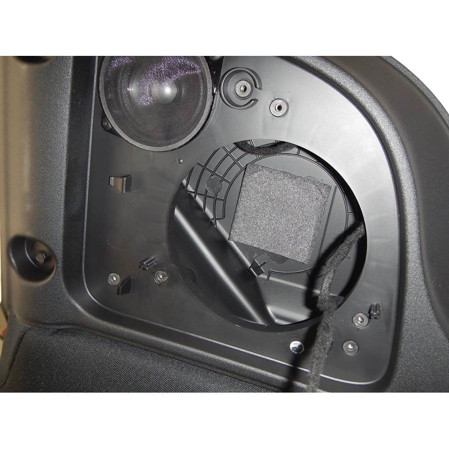 2015 Jeep Wrangler Rollbar speaker removed