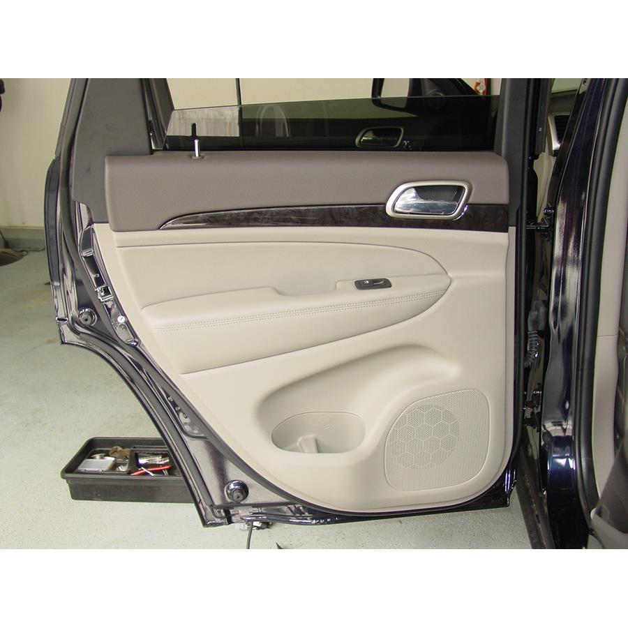 2017 Jeep Grand Cherokee Rear door speaker location