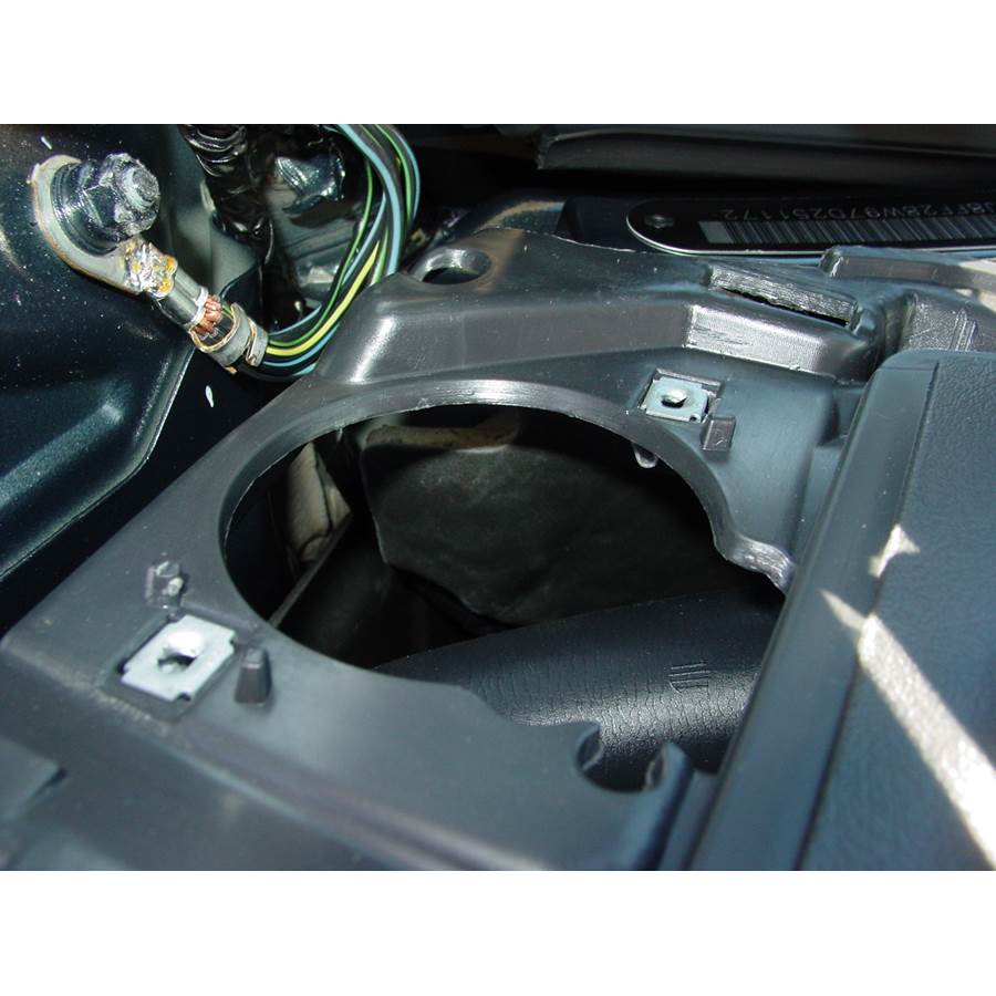 2007 Jeep Compass Dash speaker removed