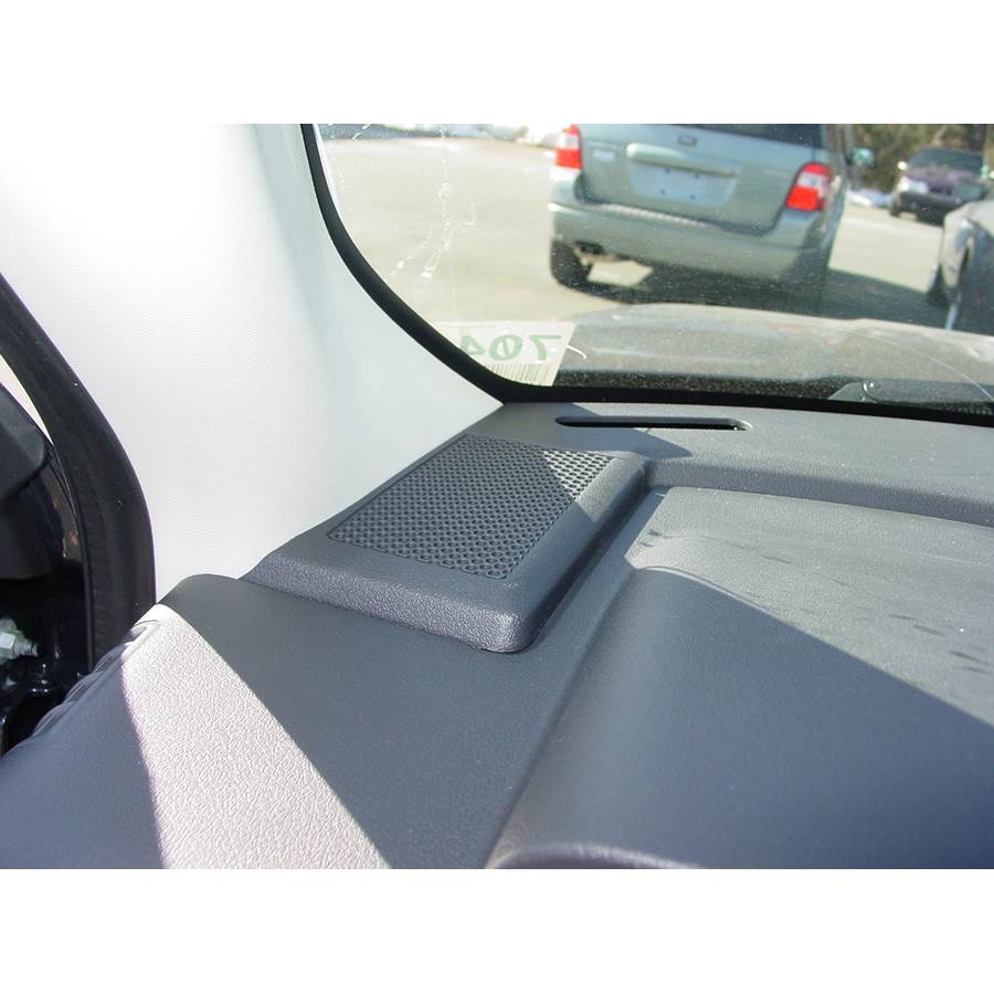 2007 Jeep Patriot Dash speaker location
