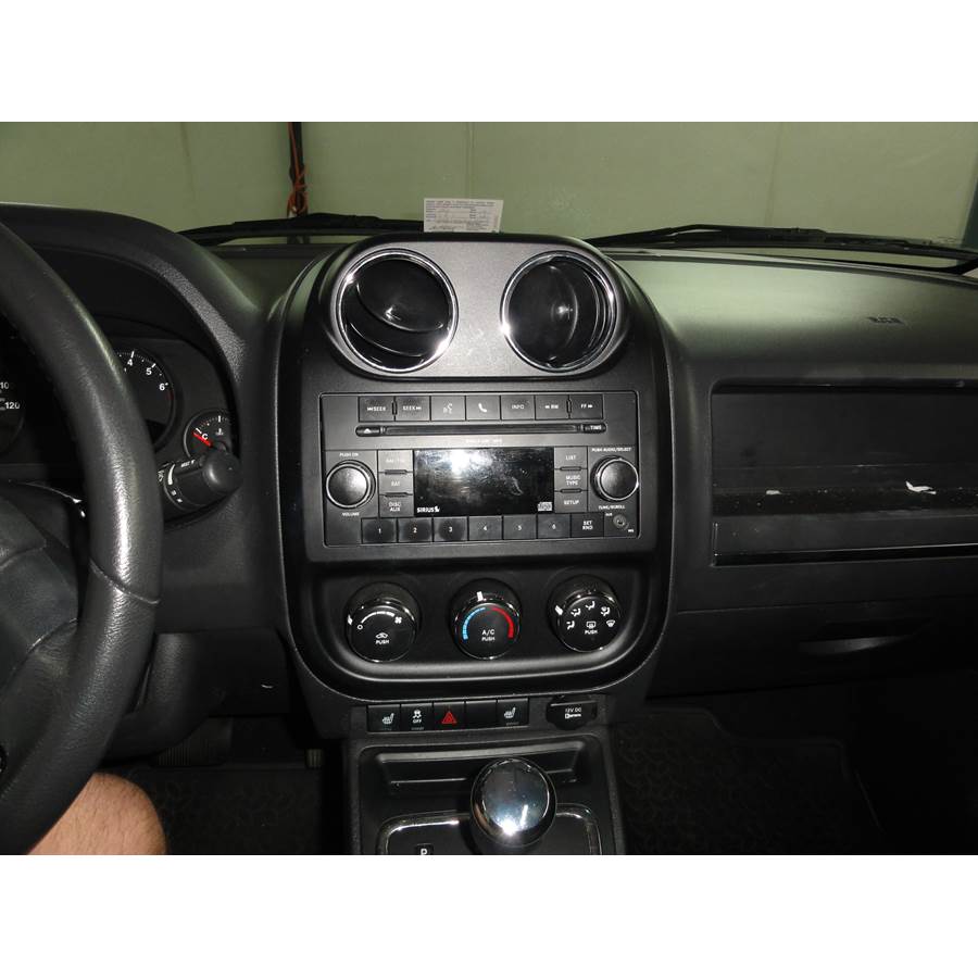 2017 Jeep Compass Factory Radio