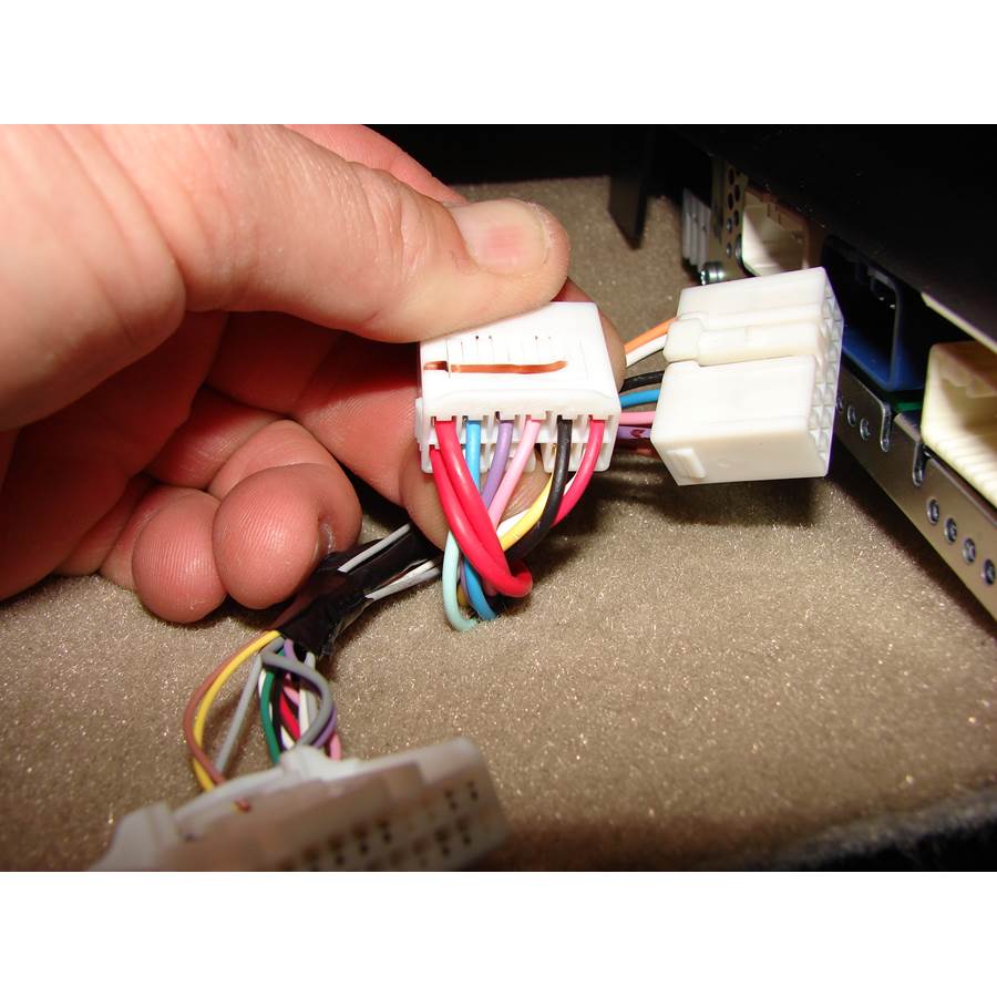 2011 Toyota Tundra Factory amp wiring