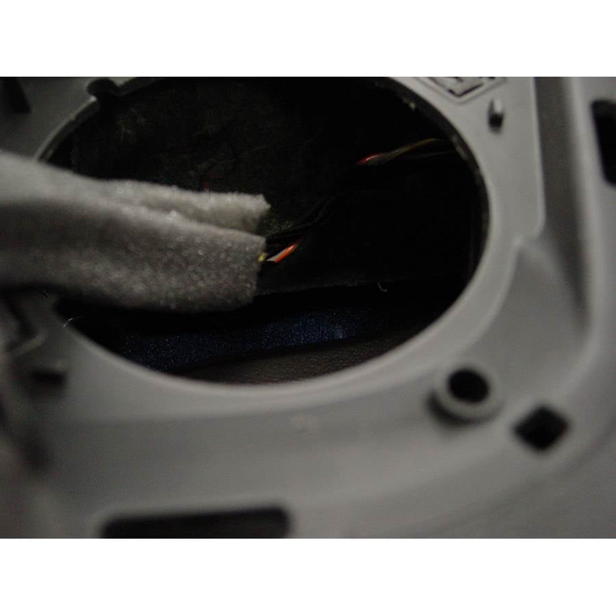 2005 Jeep Grand Cherokee Dash speaker removed