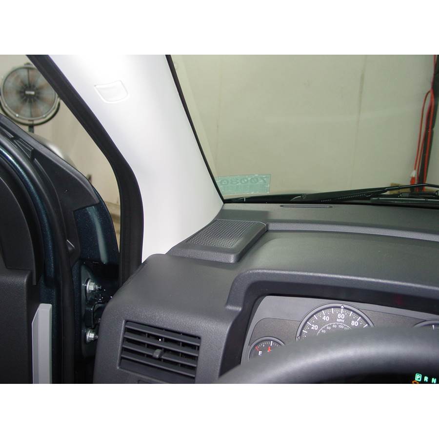 2007 Jeep Compass Dash speaker location