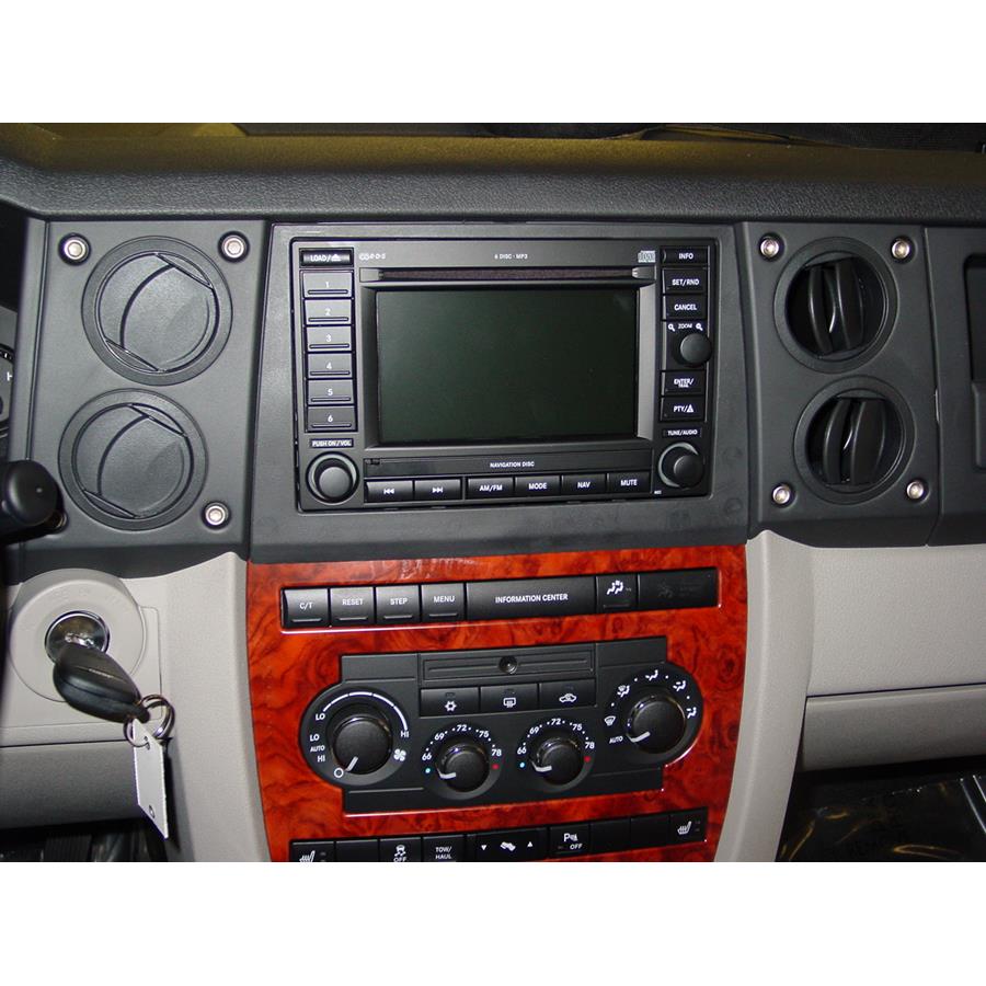 2006 Jeep Commander Factory Radio