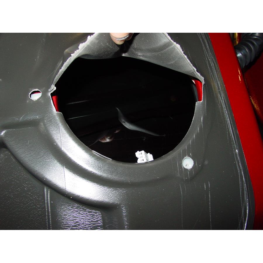 2010 Jeep Commander Rear door speaker removed