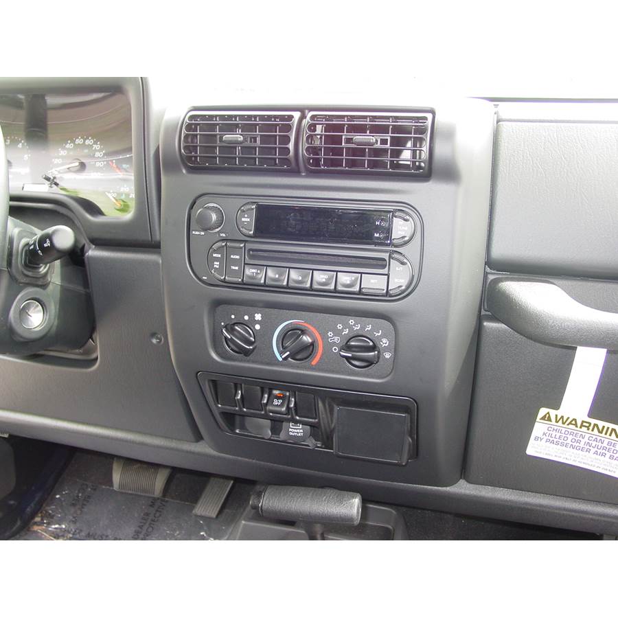 2005 Jeep Wrangler Unlimited Factory Radio