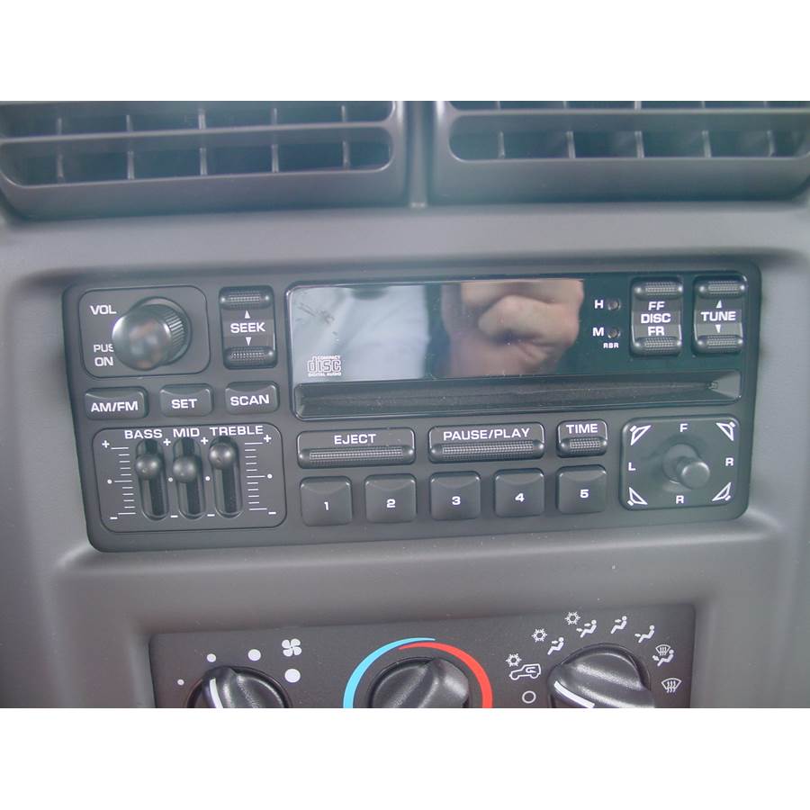 2002 Jeep Wrangler Factory Radio