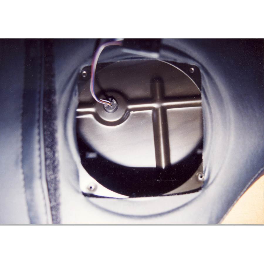 1997 Jeep Wrangler Rollbar speaker removed