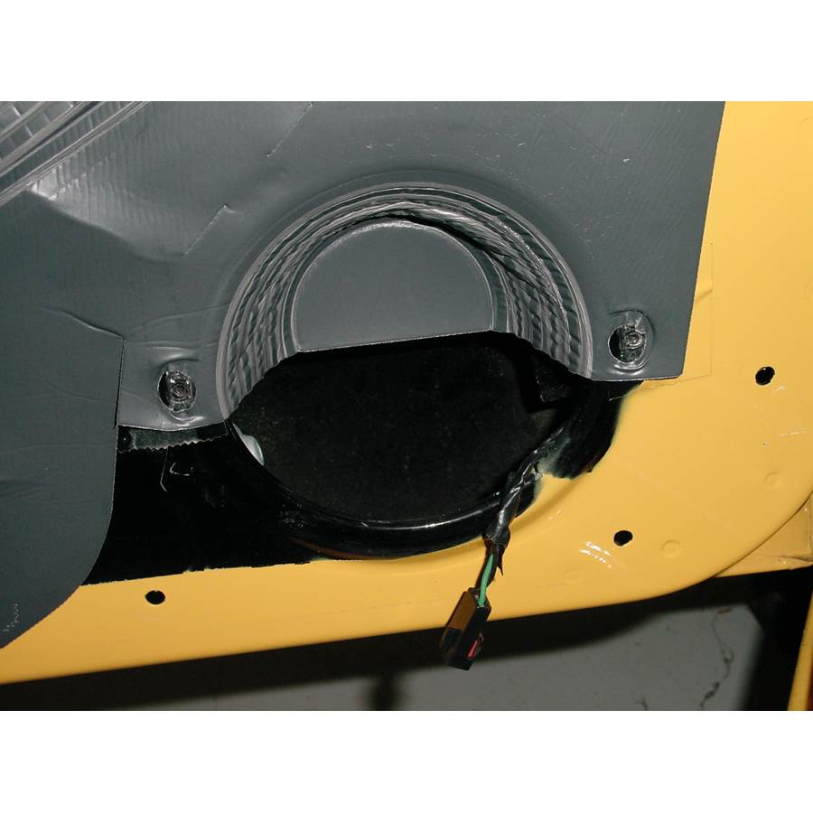 2001 Jeep Cherokee Front speaker removed