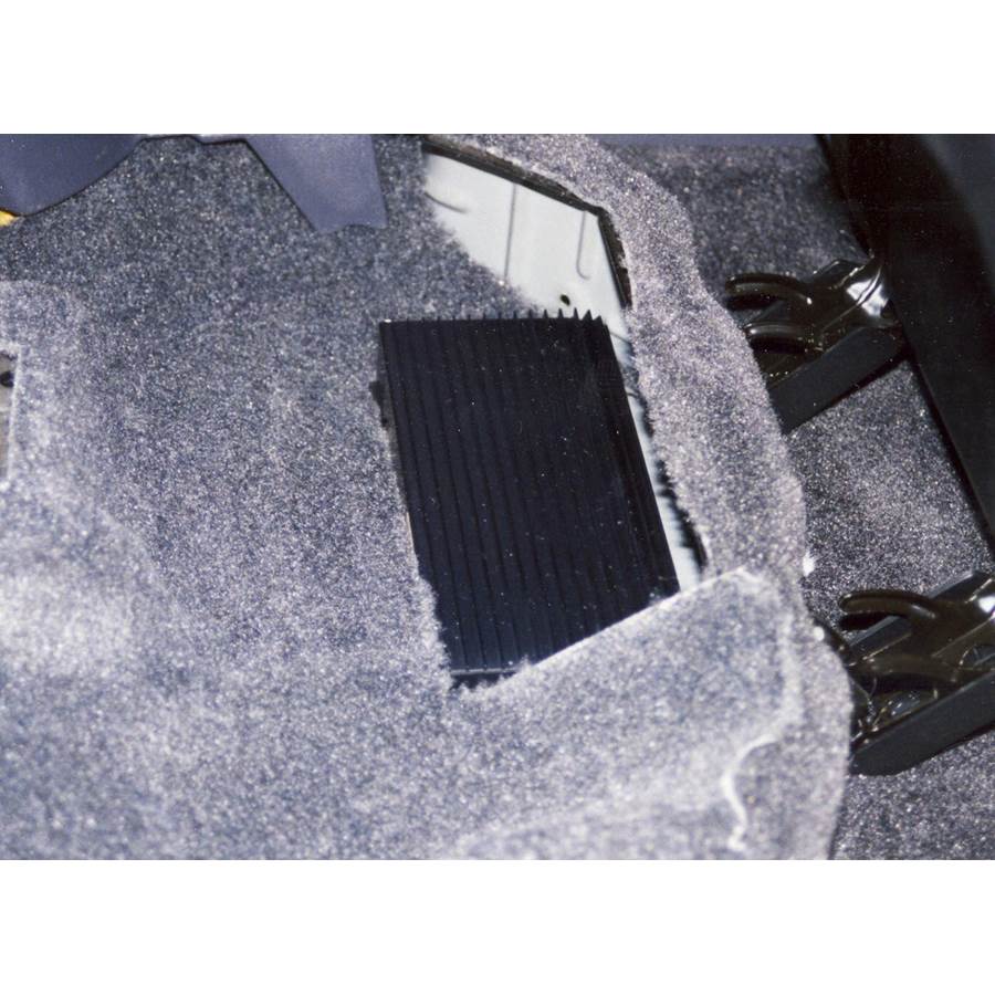 1998 Jeep Grand Cherokee Factory amplifier