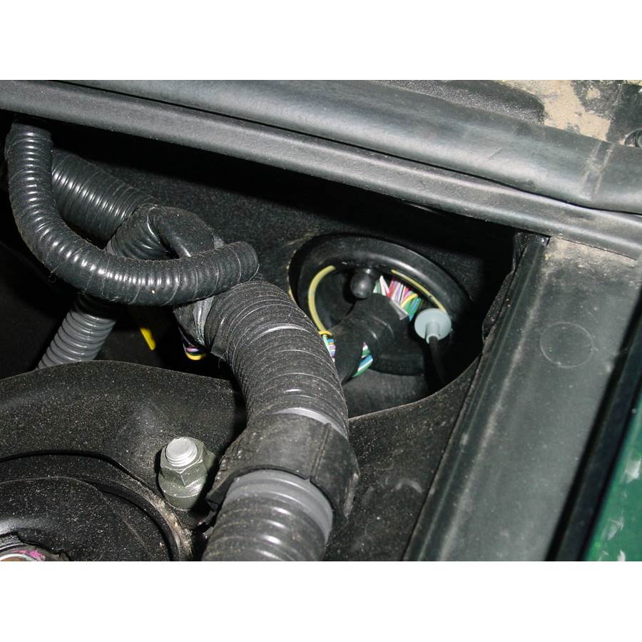 2003 Toyota Highlander Firewall access