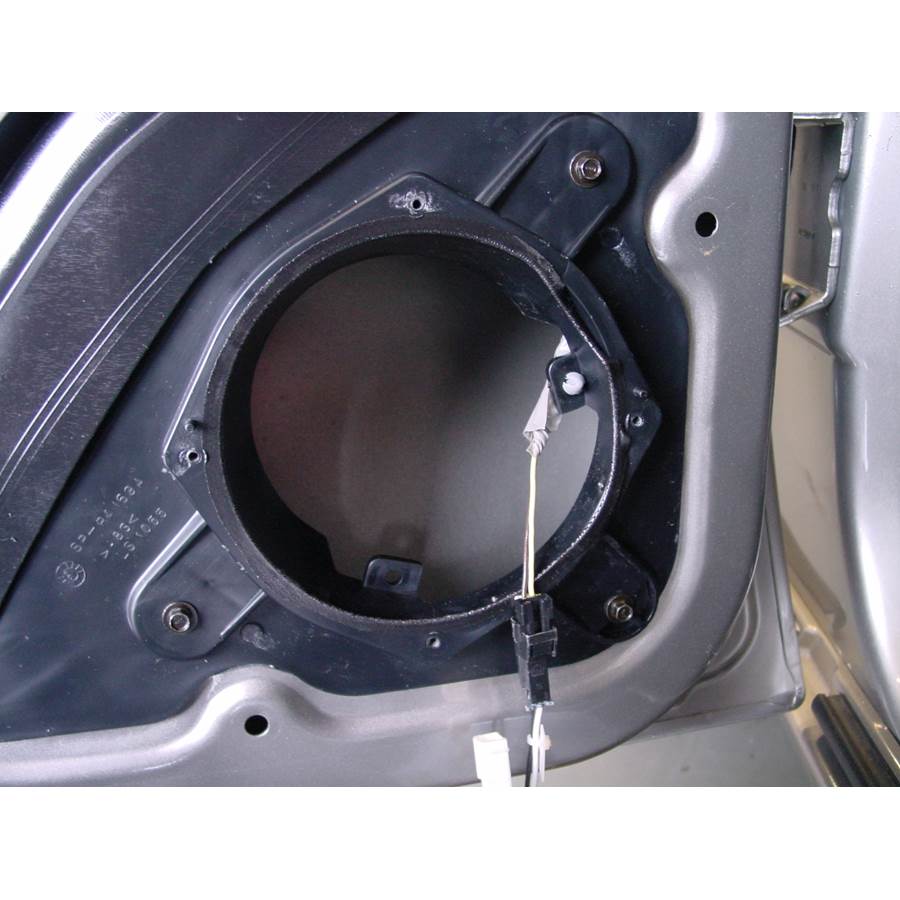 2002 GMC Envoy XL Rear door speaker removed