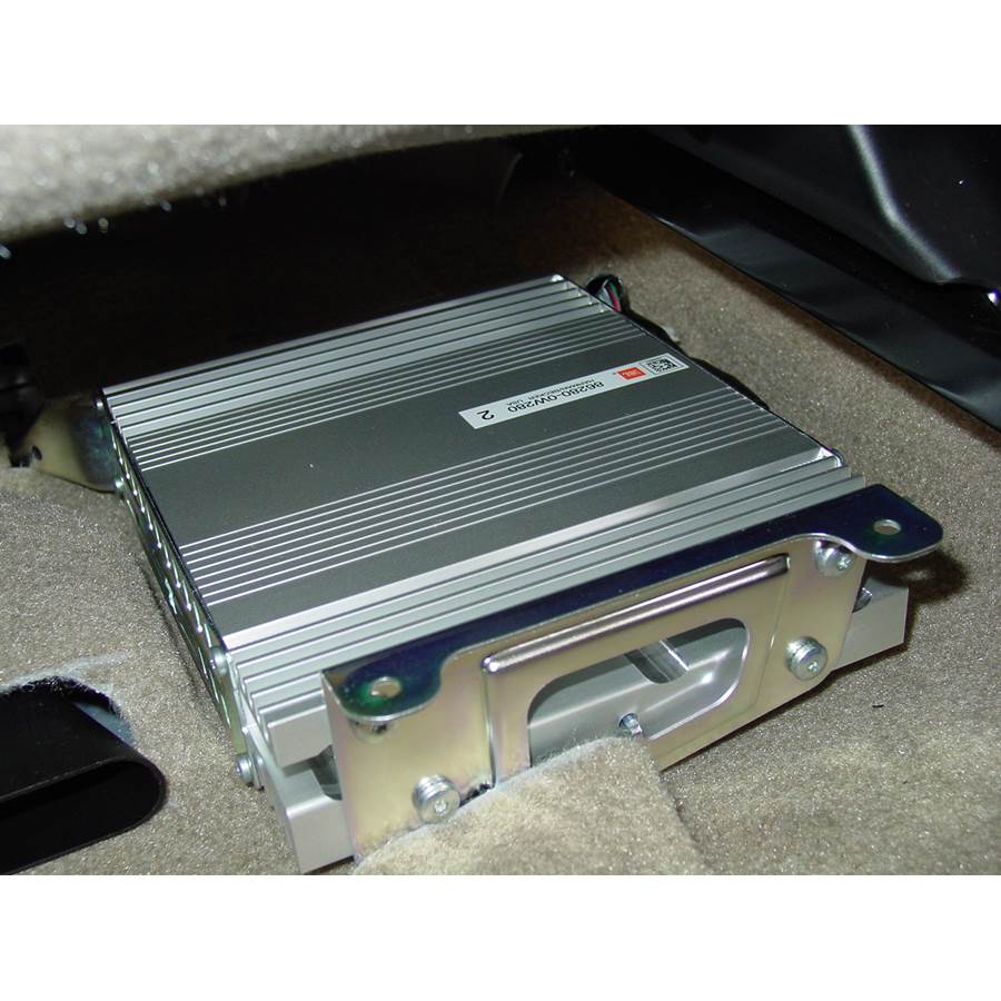 2010 Toyota Highlander Factory amplifier