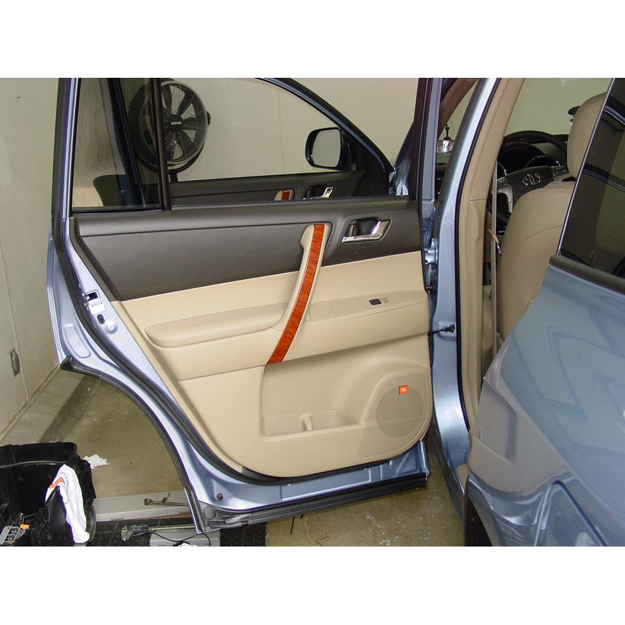 2013 Toyota Highlander Rear door speaker location