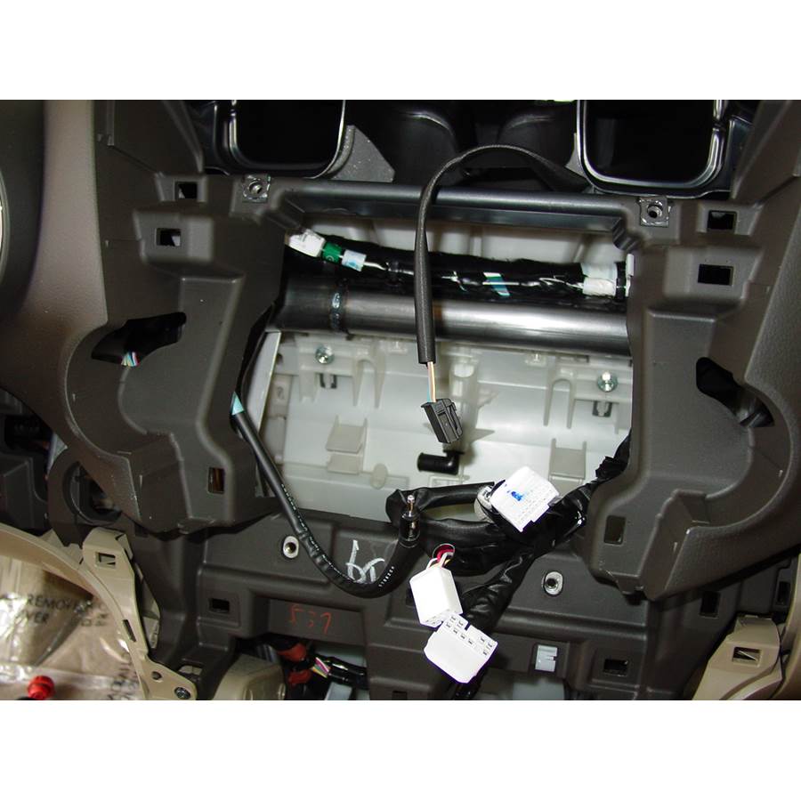 2009 Toyota Highlander Factory radio removed