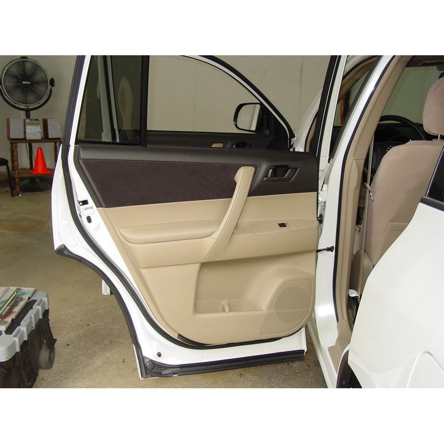 2011 Toyota Highlander Rear door speaker location