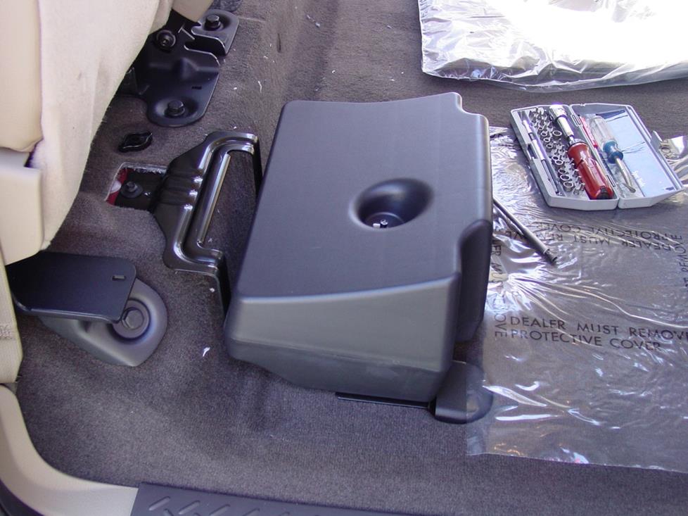 Ford F-150 SuperCab subwoofer