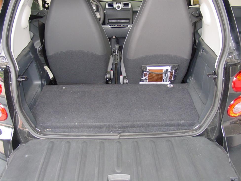 smarft fortwo cargo area