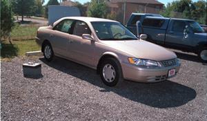 1999 Toyota Camry LE Exterior