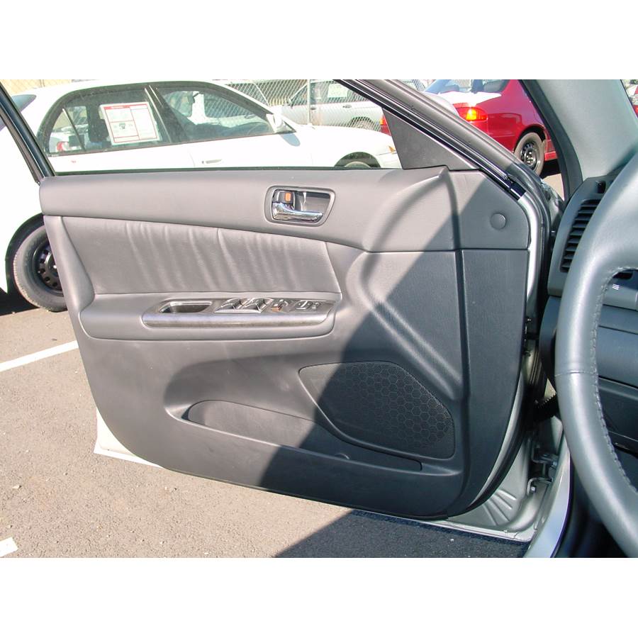 2004 Toyota Camry Front door speaker location