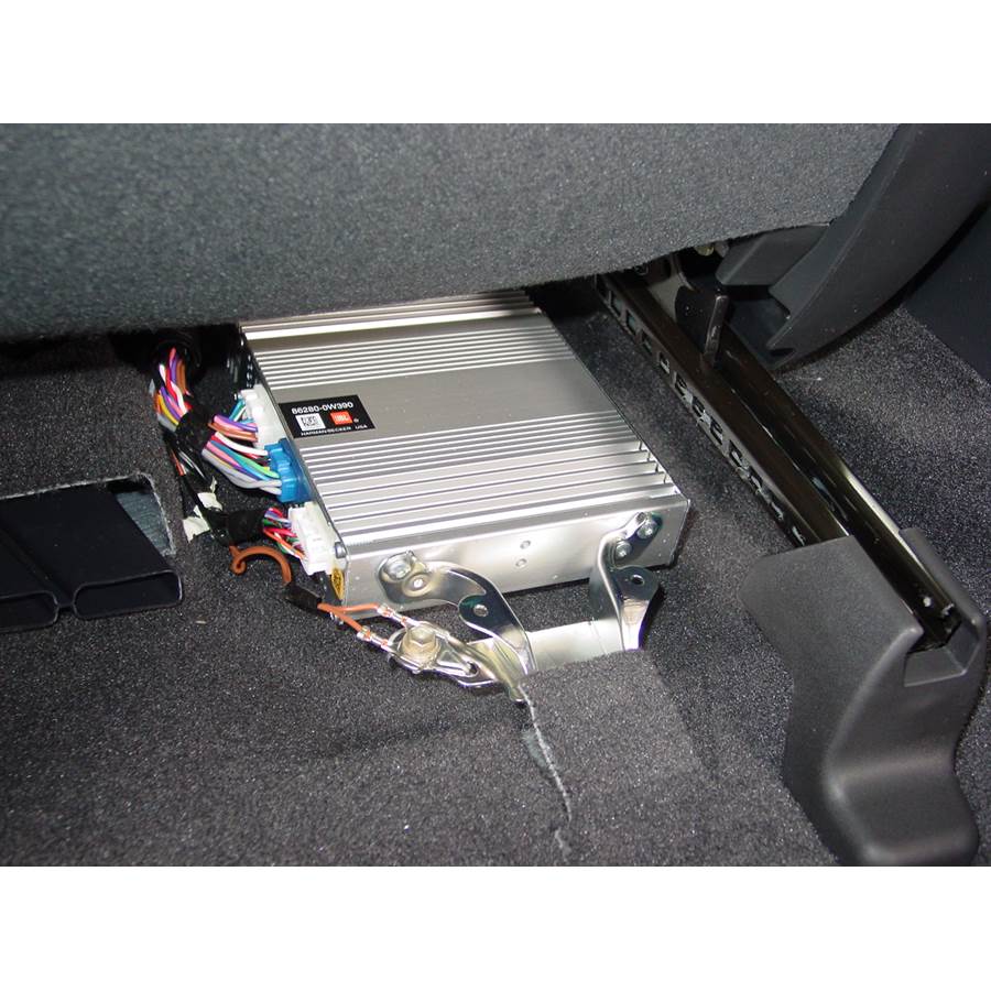 2007 Toyota Camry Factory amplifier
