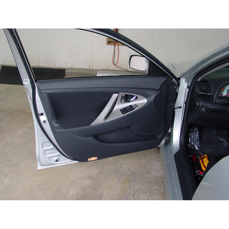 2010 Toyota Camry Front door speaker location