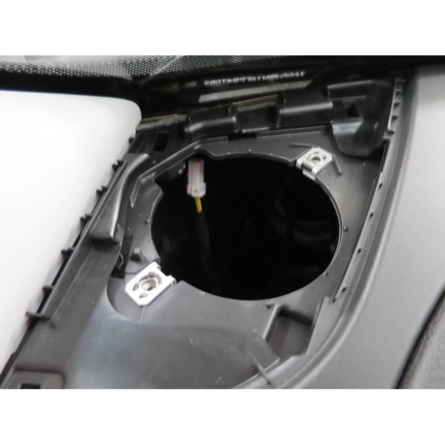 2016 Jeep Renegade Dash speaker removed