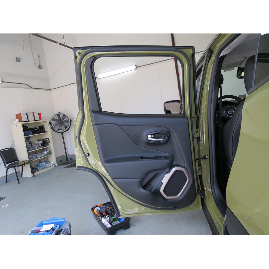 2017 Jeep Renegade Rear door speaker location