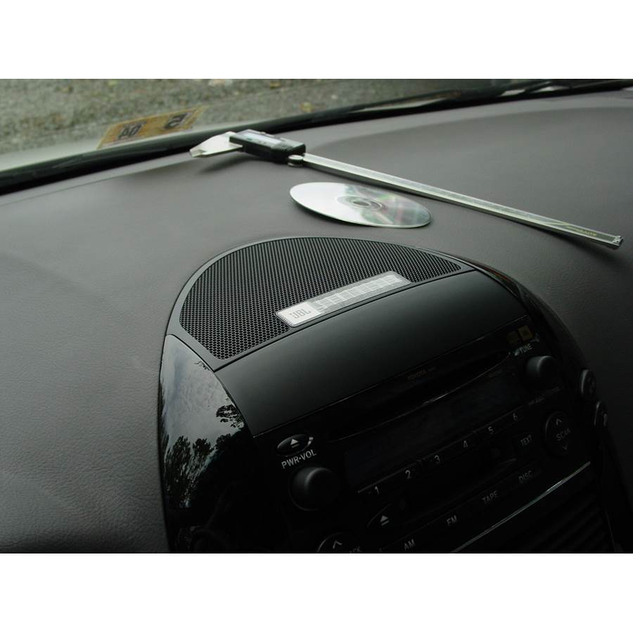 2008 Toyota Sienna Center dash speaker location