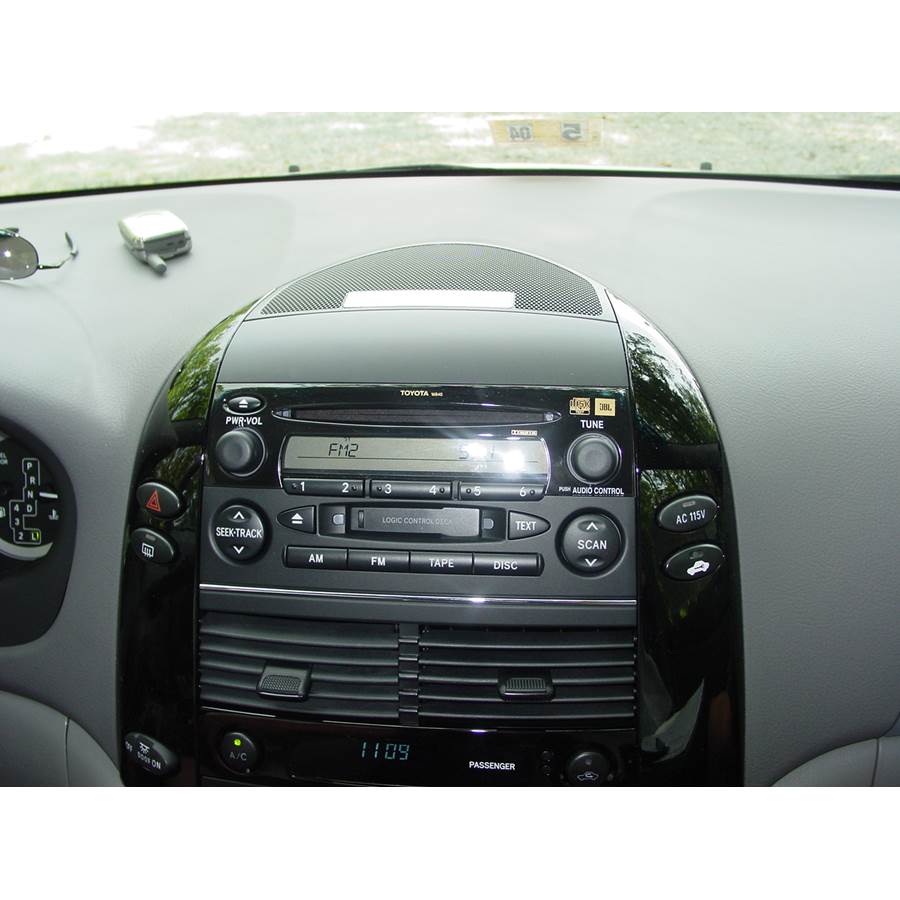 2007 Toyota Sienna Factory Radio