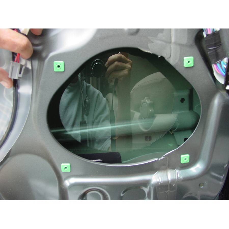 2009 Toyota Sienna Front speaker removed