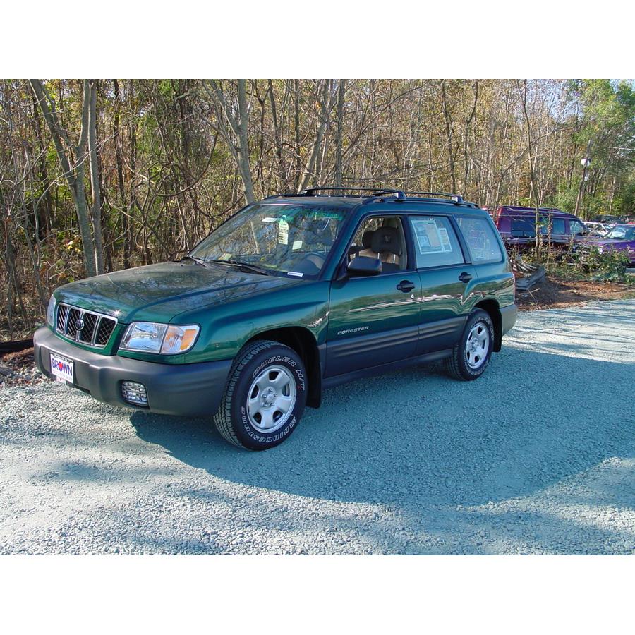 2001 Subaru Forester Exterior