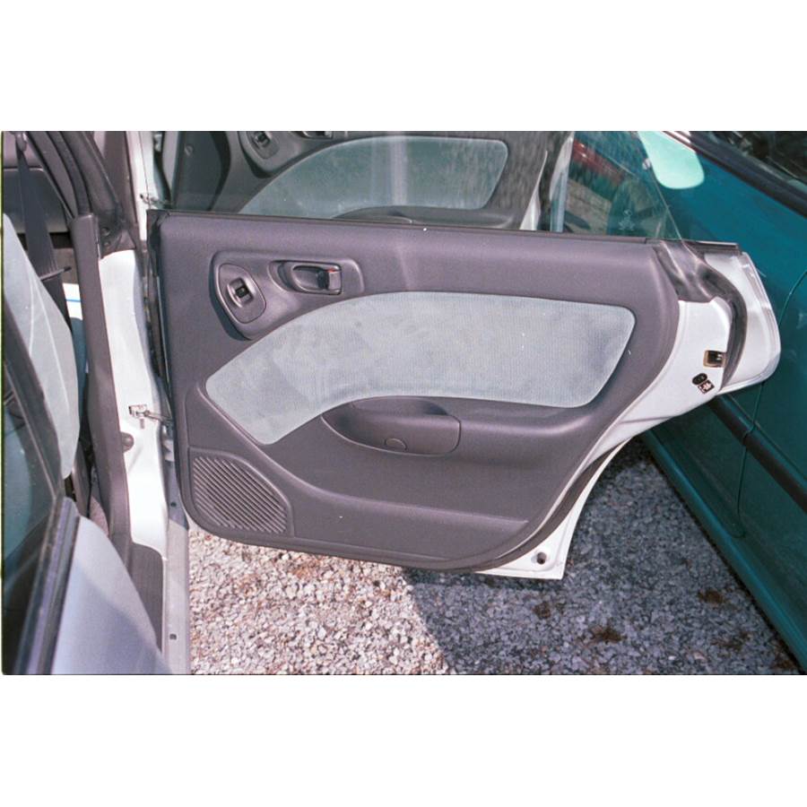 1995 Subaru Legacy Rear door speaker location