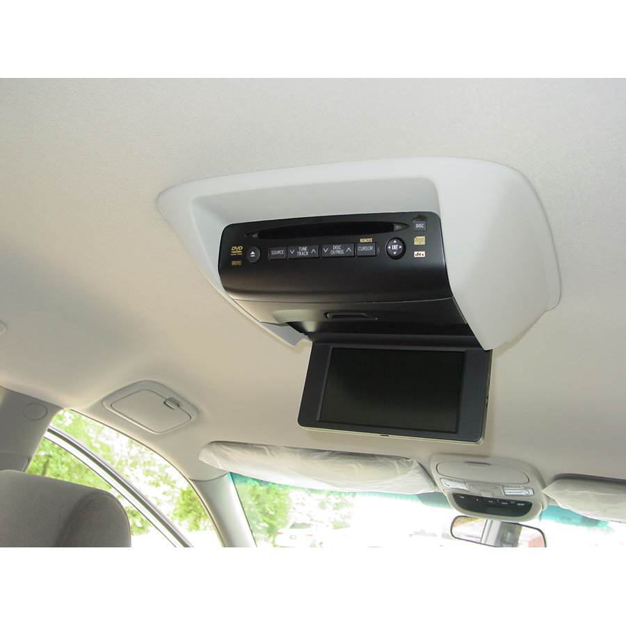 2005 Toyota Sienna Rear entertainment system