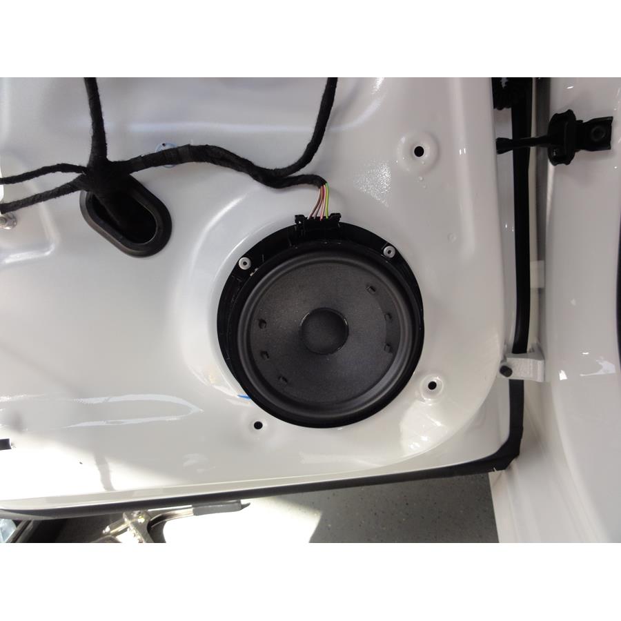 2017 Volkswagen Passat Rear door speaker