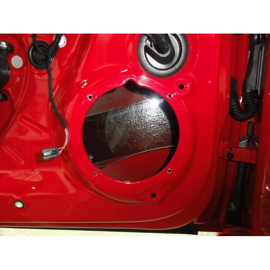 2014 Volkswagen Jetta Front speaker removed